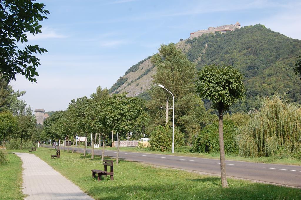 Zach Klara Utcai Apartman Visegrád Exteriér fotografie